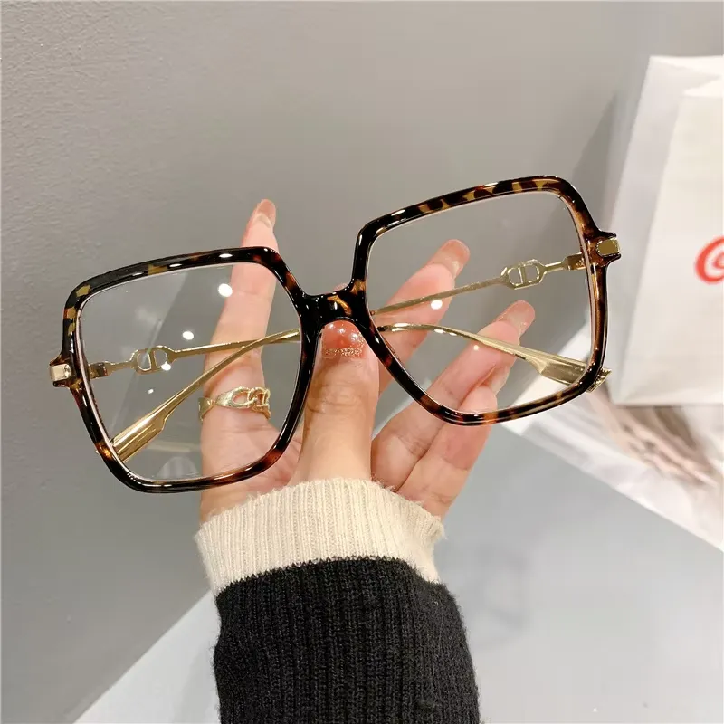 Fashion Oversized Square Eyewe – Sunglasses Oversized Square recenzja i cena